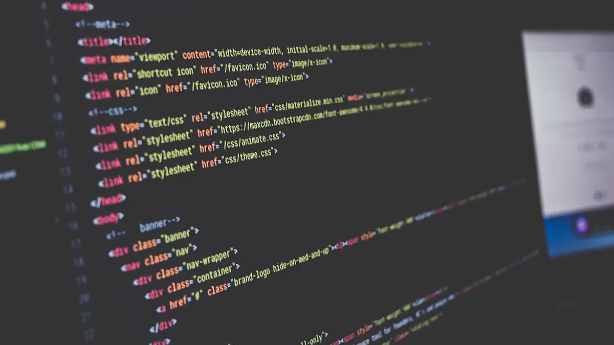 Экран с исходным кодом проекта перед загрузкой на GitHub